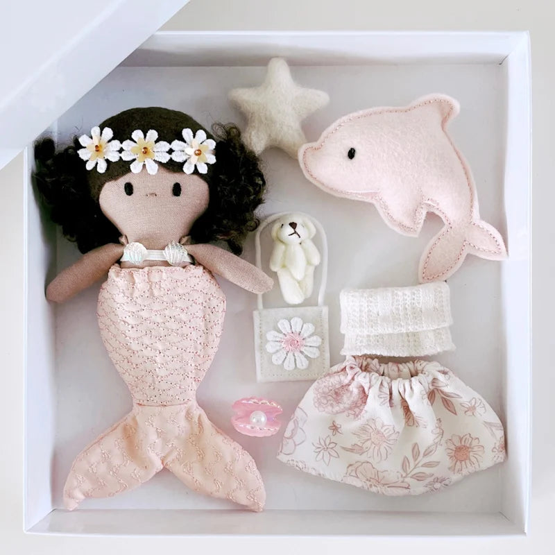 Kleine Lievelijne Cadeauset Mermaid Popje 5-1