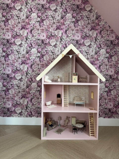 Laura poppenhuis roze
