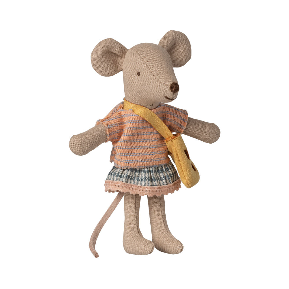 Maileg Kleine Zus Muis met Tas 17-6100-00