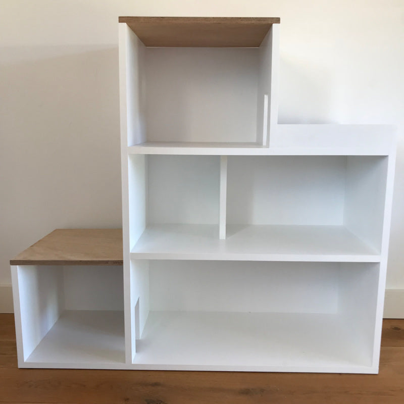 project-dollhouse-poppenhuis-jamie-met-houten-deta