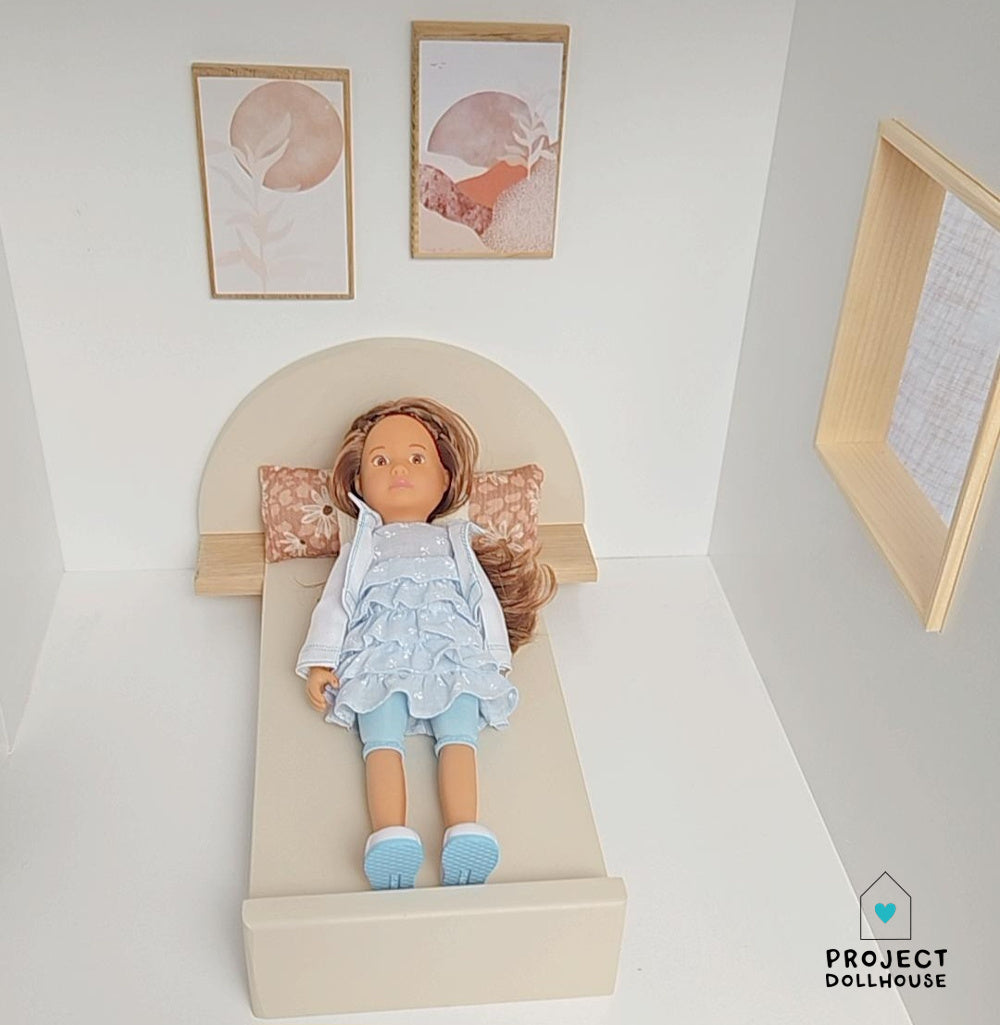 barbie-bed-creme-1