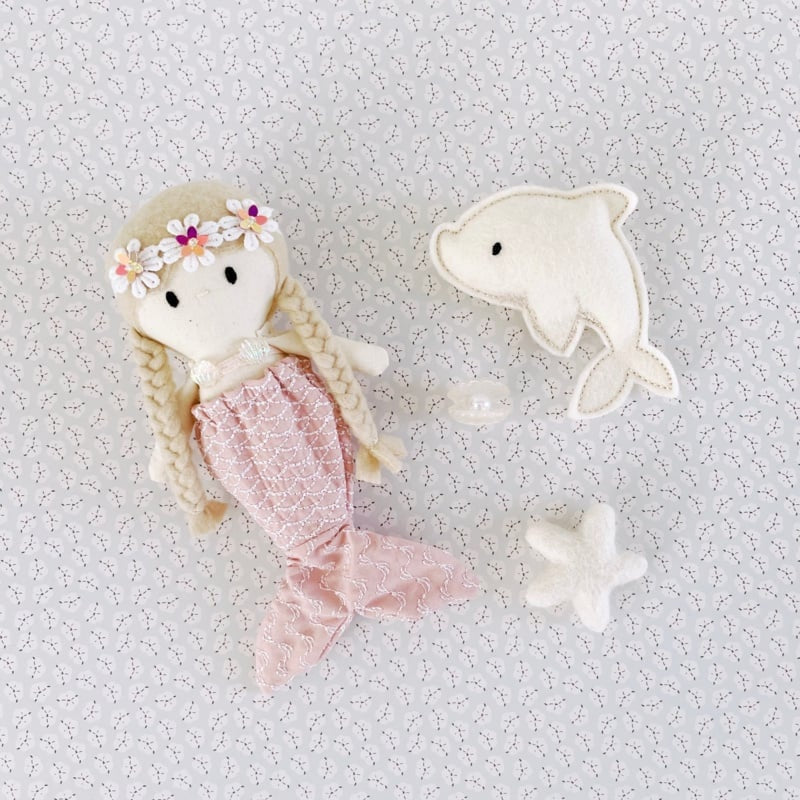Kleine Lievelijne Mermaid Kleding roze